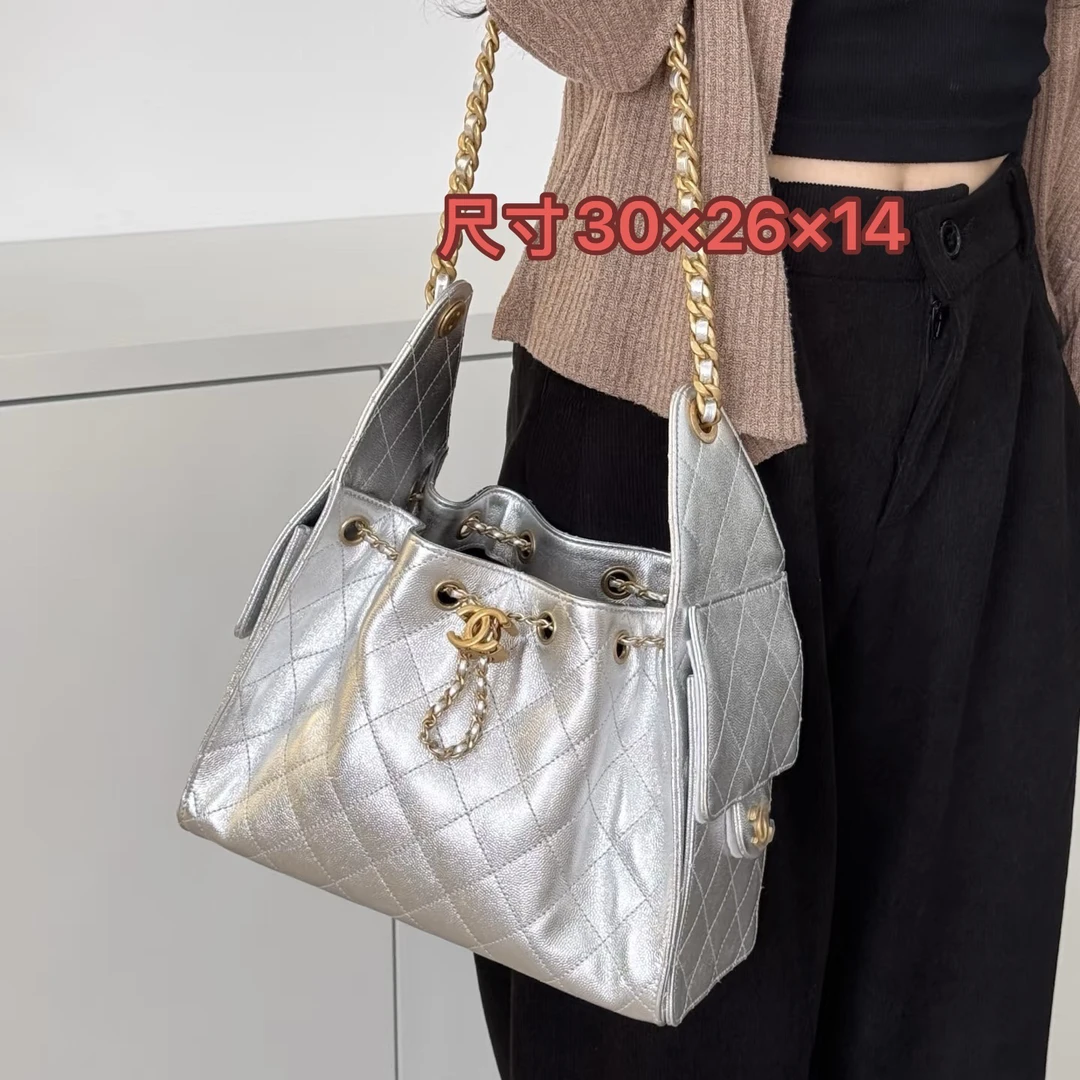 全新未使用 Chanel/香奈儿 25S 银色25bag小号单肩腋下hobo