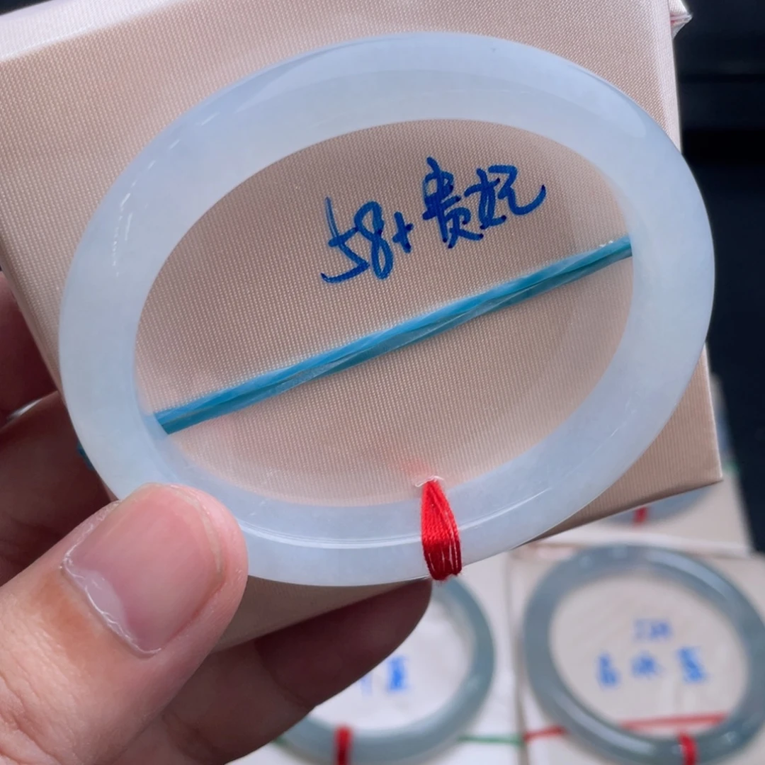 翡翠未镶嵌手镯翡翠手镯