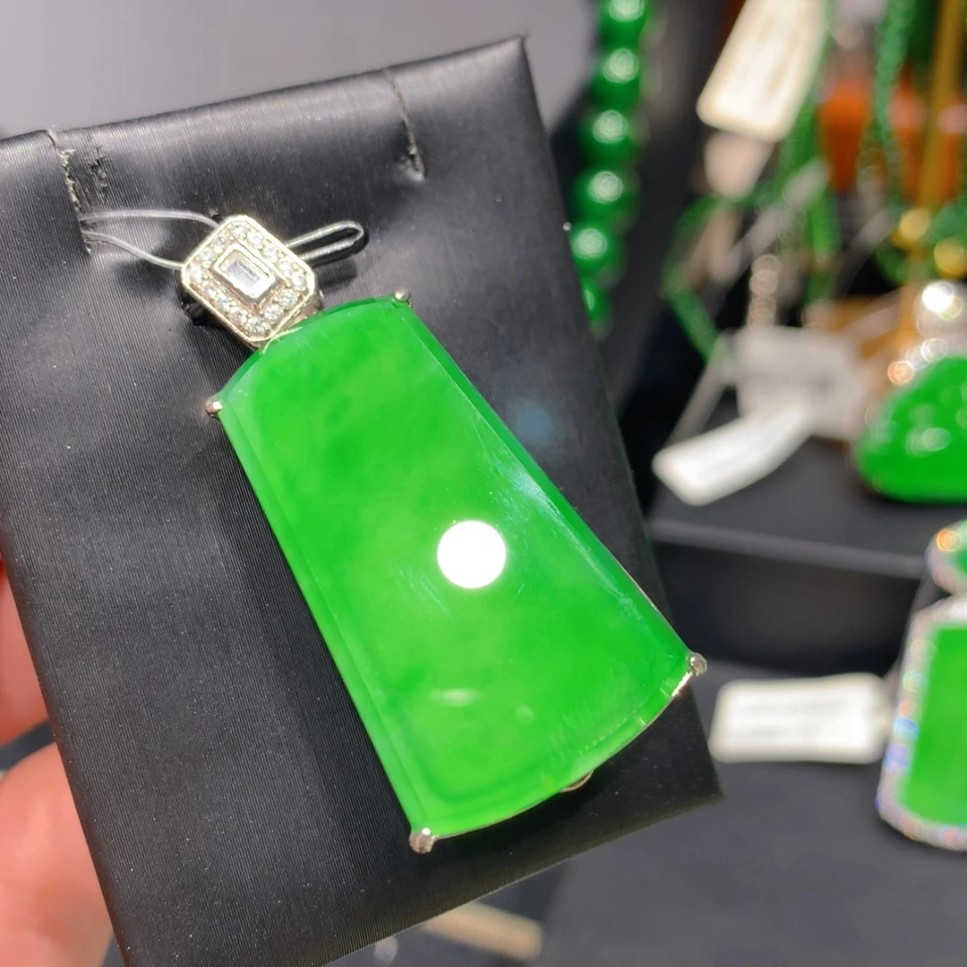 翡翠银S925镶嵌颈饰