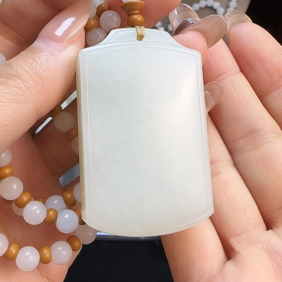 和田玉未镶嵌颈饰定制发货