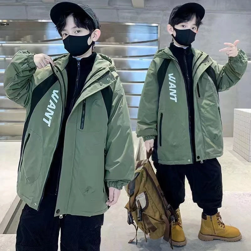 男童冬款夹棉加厚冲锋衣连帽棉衣中大童时髦洋气保暖棉服10982