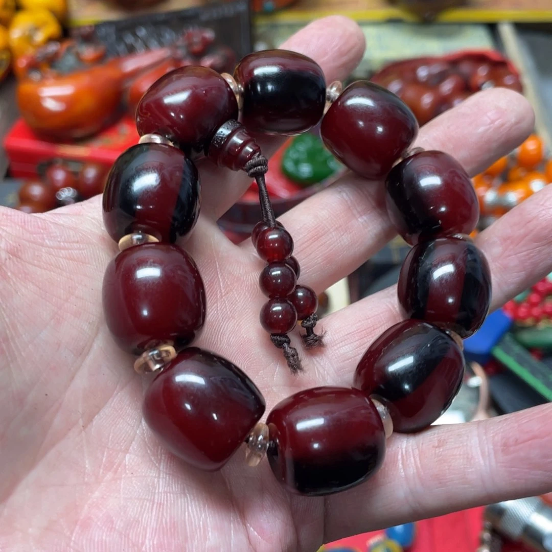 琥珀裸石未镶嵌好物推荐如图所示