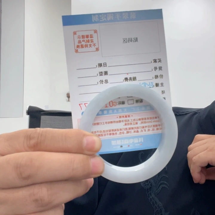 定制翡翠54–61正圈未镶嵌天然翡翠手镯