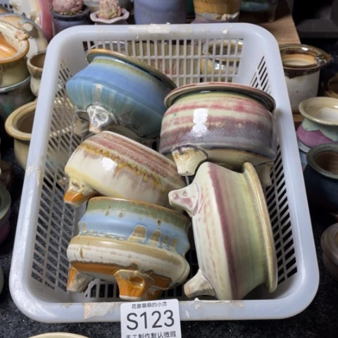 紫砂花盆一**?微瑕123口径7.5左右