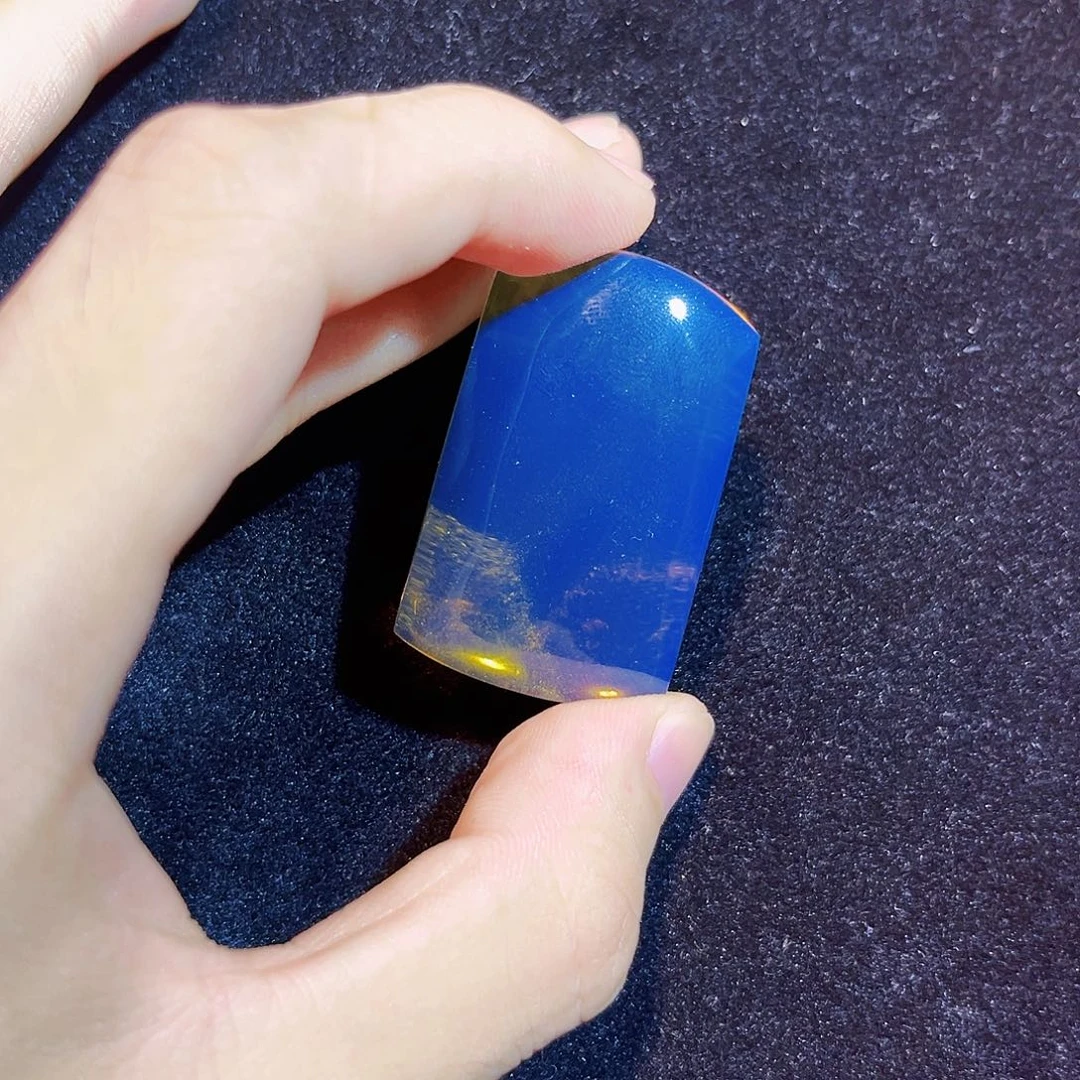 蓝珀未镶嵌珠宝奇石蓝珀