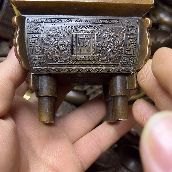 诚信经营精美铜器