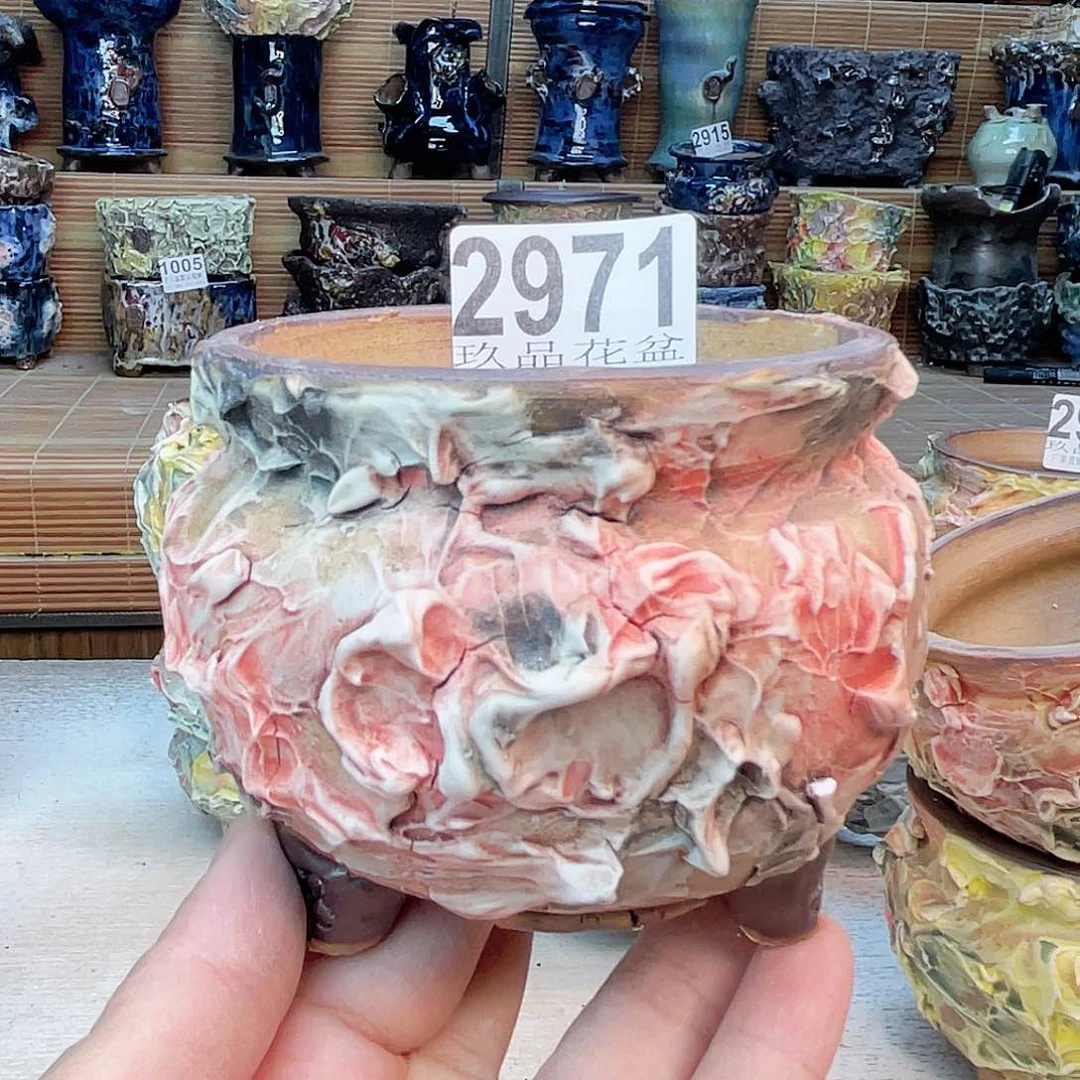 景德镇陶瓷艺术罐，全手工制作?**基
