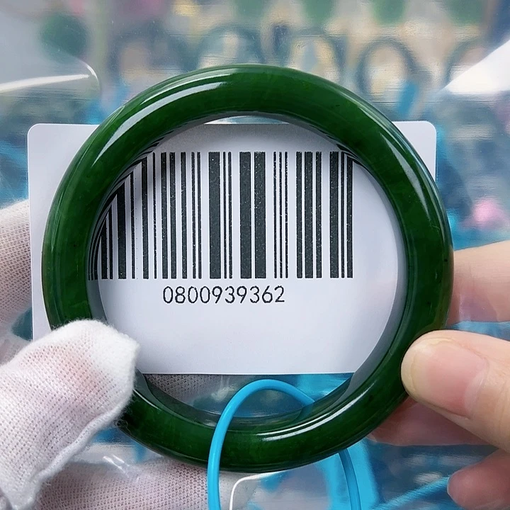 和田玉手镯未镶嵌知**乐微瑕5758