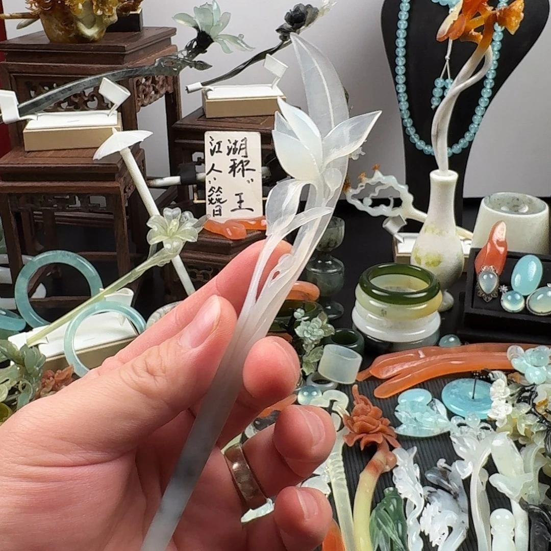 蛇纹石玉未镶嵌发饰