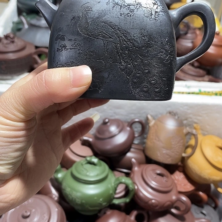 紫砂茶壶微瑕微笑