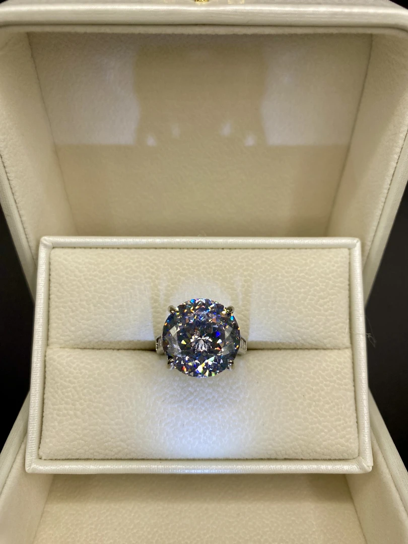 戒指 【星辉绚灿  闪耀之星】B295