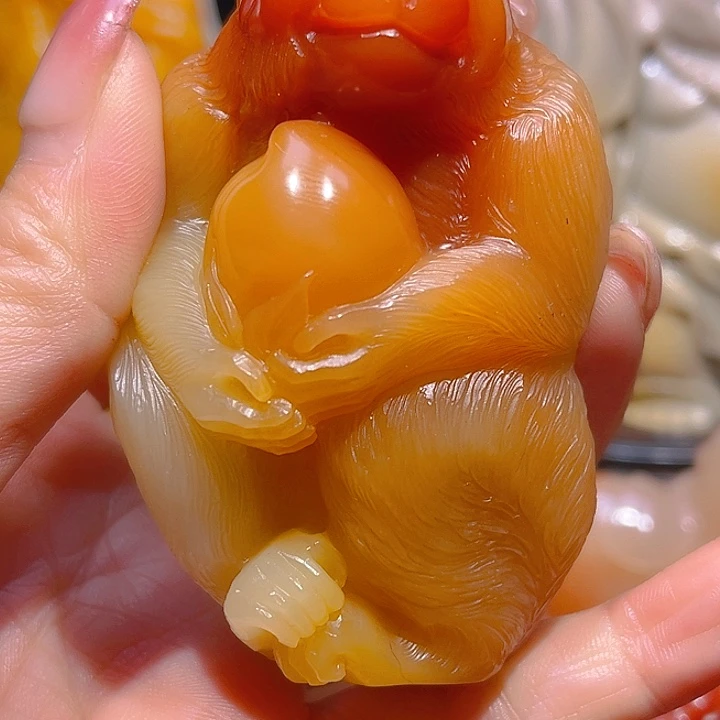 寿山石日****人雕刻艺术作品