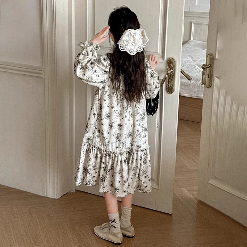 女童中大童春秋季新款碎花长袖连衣裙韩版森系宽松中长款裙气质