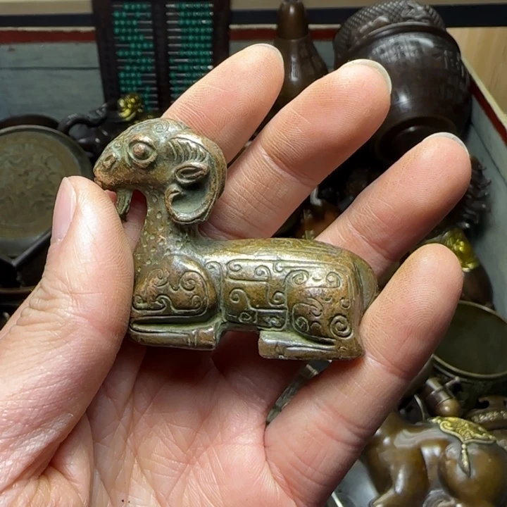 铜器把玩摆件链接