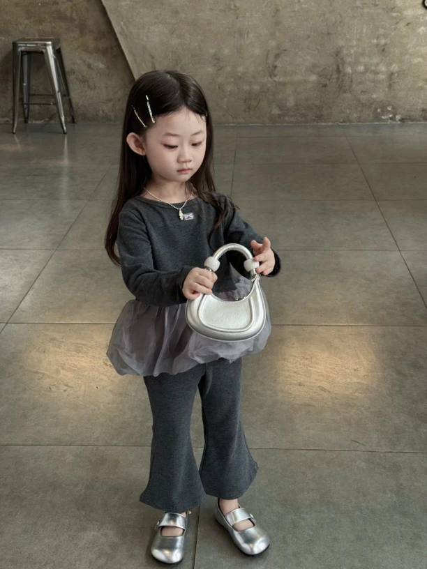 女宝春秋季韩版套装2025新款儿童洋气公主蓬蓬网纱拼接长袖微喇裤