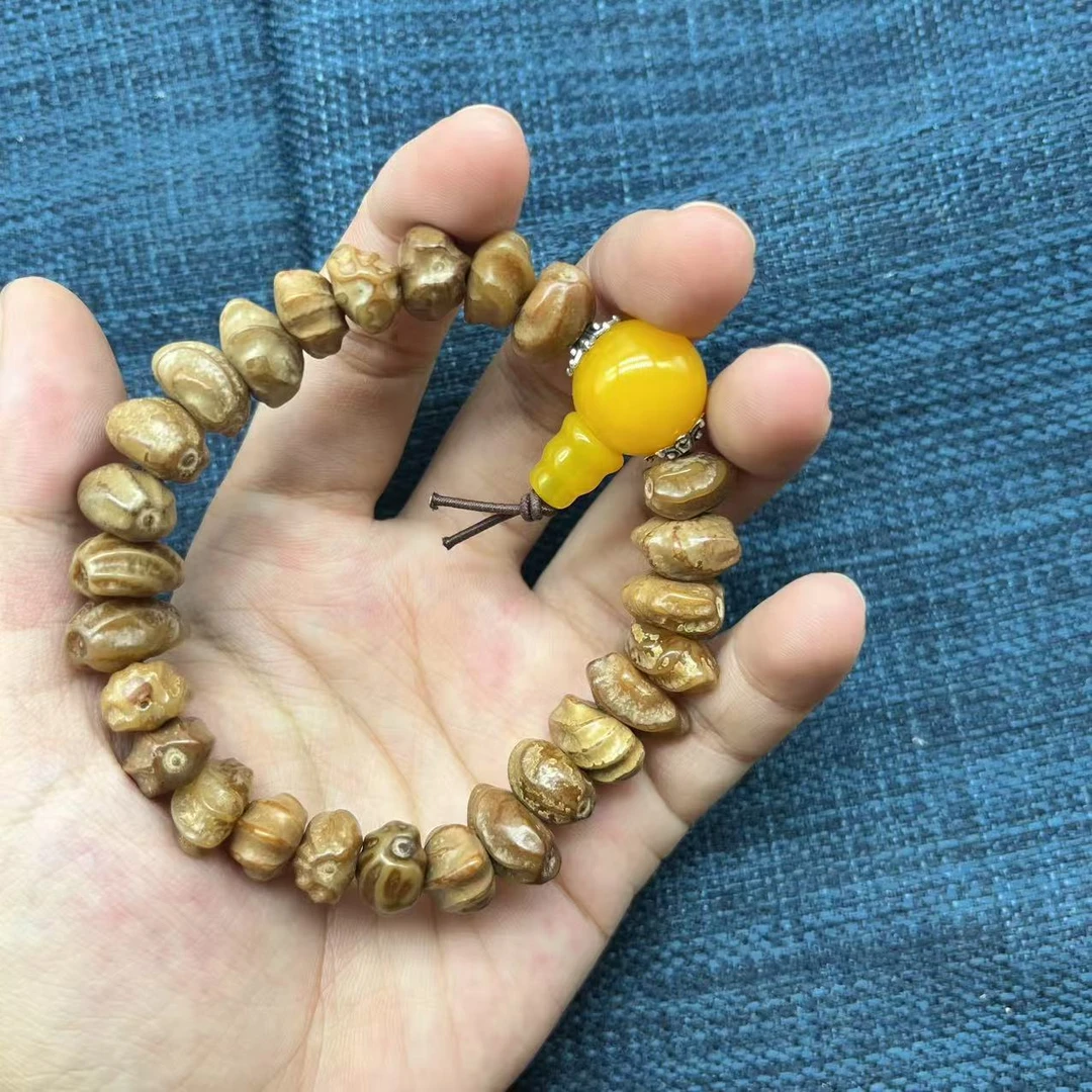 小龙骨菩提单圈手串无礼盒  3495