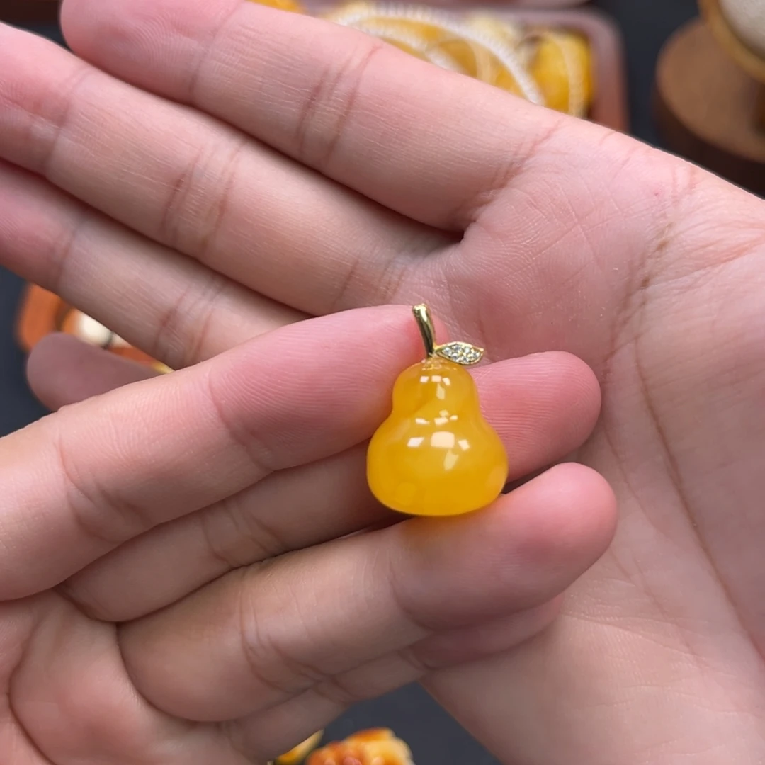 琥珀未镶嵌珠宝奇石
