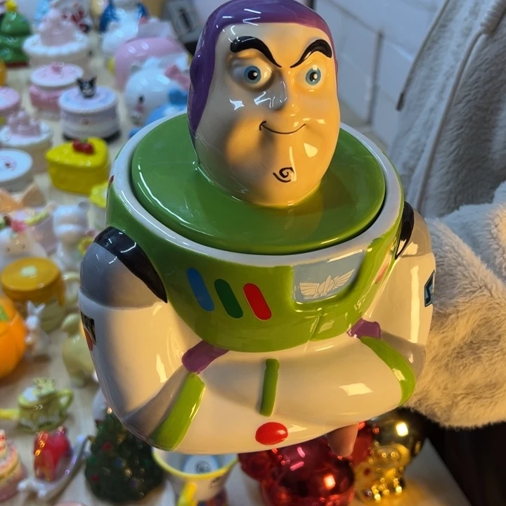 摆件陶瓷等行业的产品出口到世界