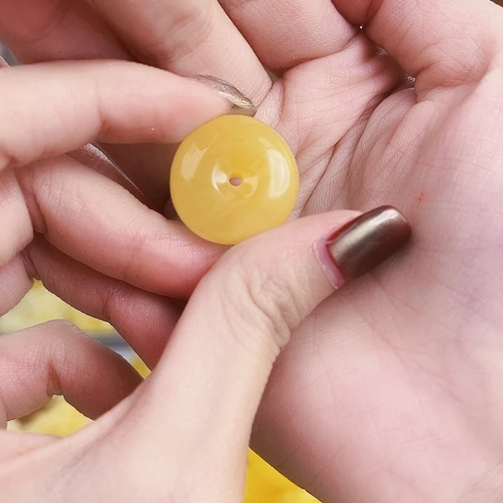 未镶嵌琥珀裸石平安扣
