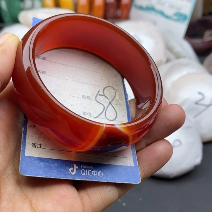 石英质玉未镶嵌手镯