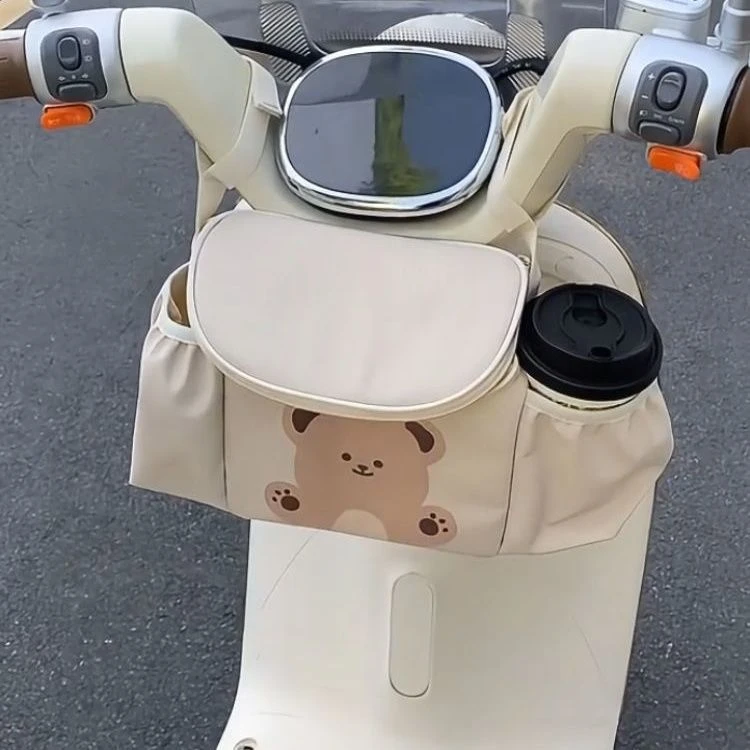 电动车前置挂包通用头盔防水置物兜电瓶车手机充电器收纳挂袋神器