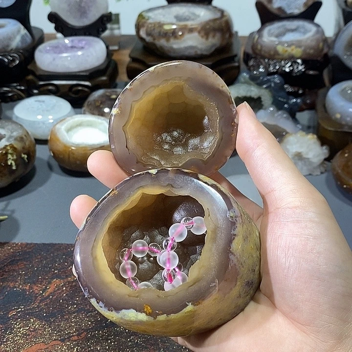 未镶嵌水晶摆件聚宝盆