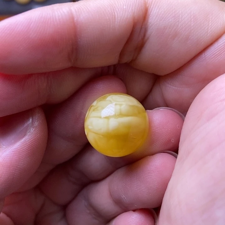 未镶嵌琥珀裸石蜜蜡10