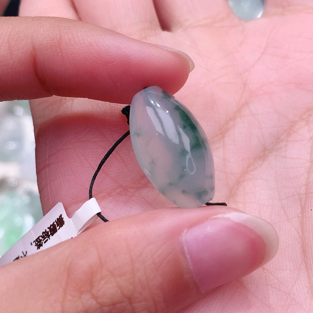 颈饰未镶嵌翡翠20.7-12-7.3