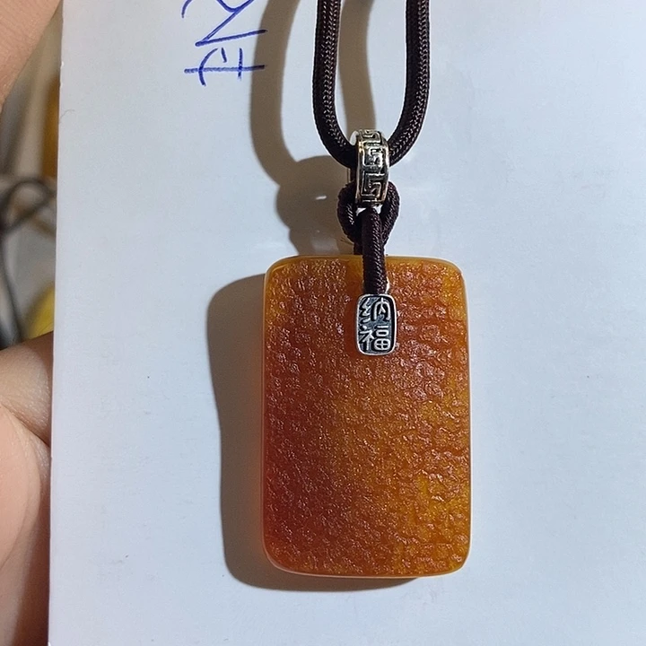 珍***人定制琥珀未镶嵌琥珀