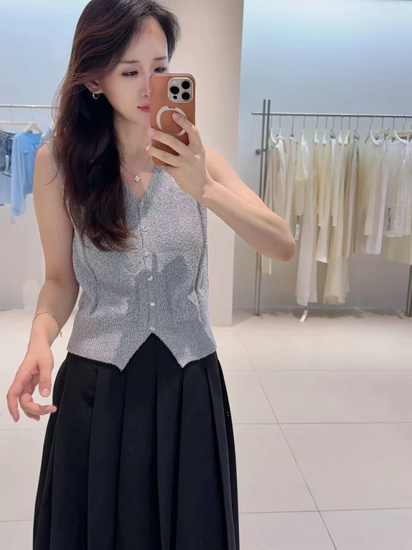 马夹-135B803049艾家时尚V领百搭修身无袖