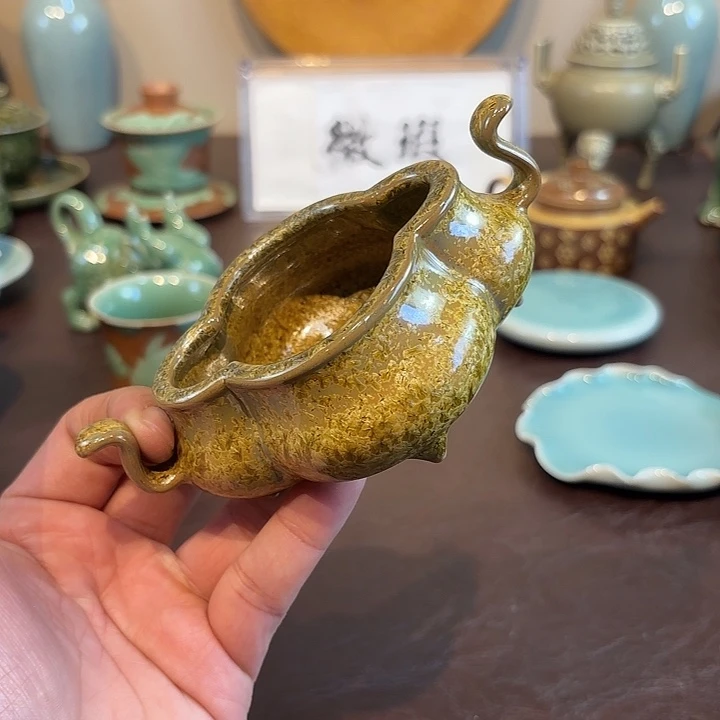 青***客瓷片龙泉青瓷龙泉青瓷