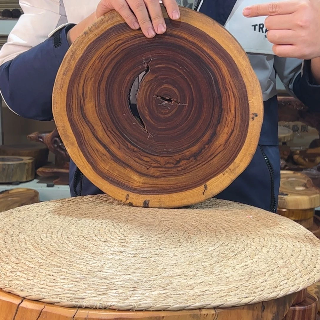 香樟木原木产品木头