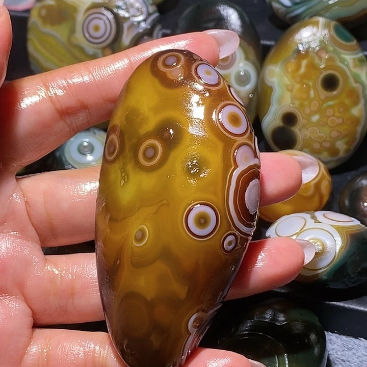 玛瑙/玉髓未镶嵌珠宝奇石67