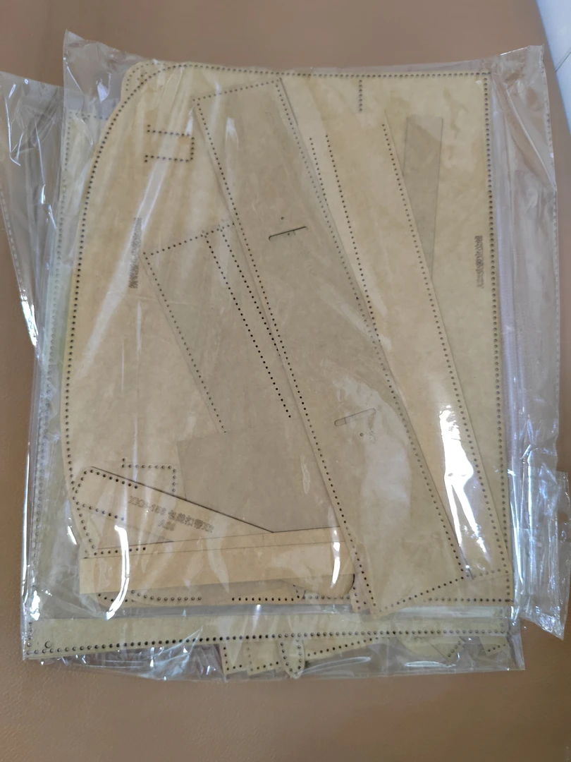 各种材料，各种包包版型图纸，