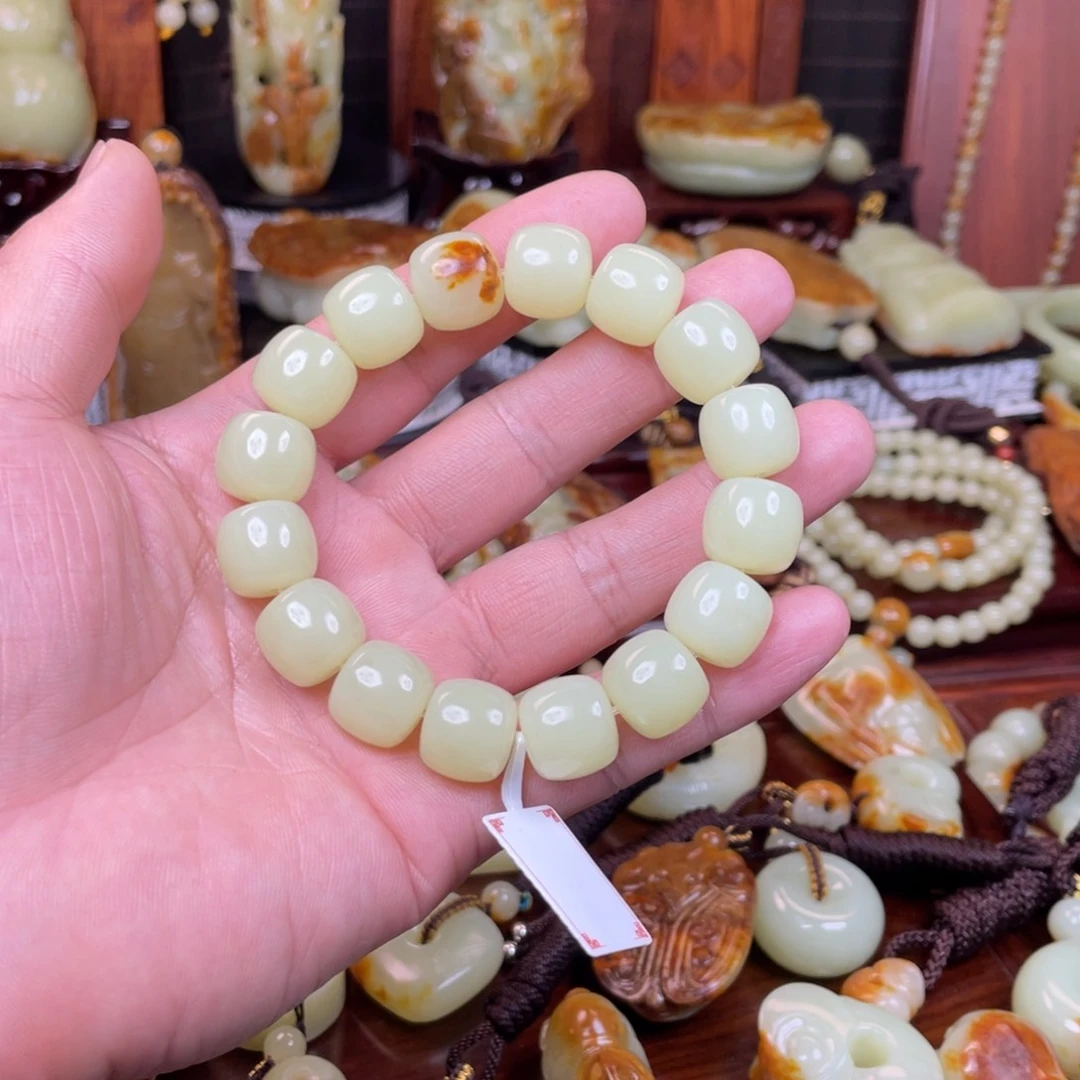 岫岩河磨玉（透闪石质玉）手链未镶嵌H****2