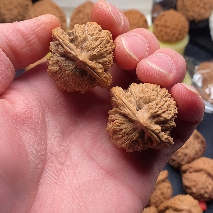 文玩核桃把件闪电8