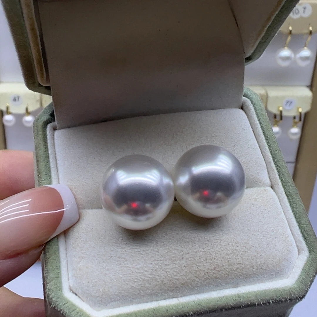 淡水珍珠银S925镶嵌耳饰