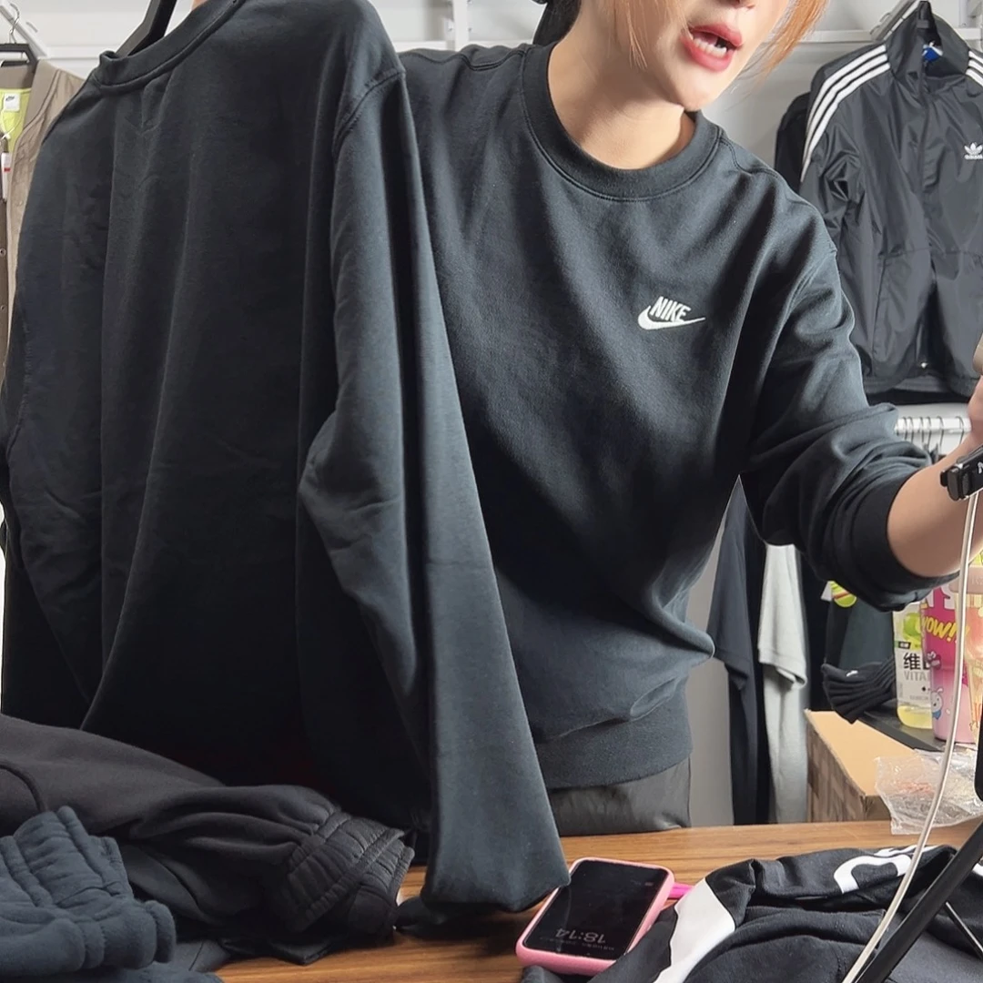 2667卫衣L码140-160斤不退换