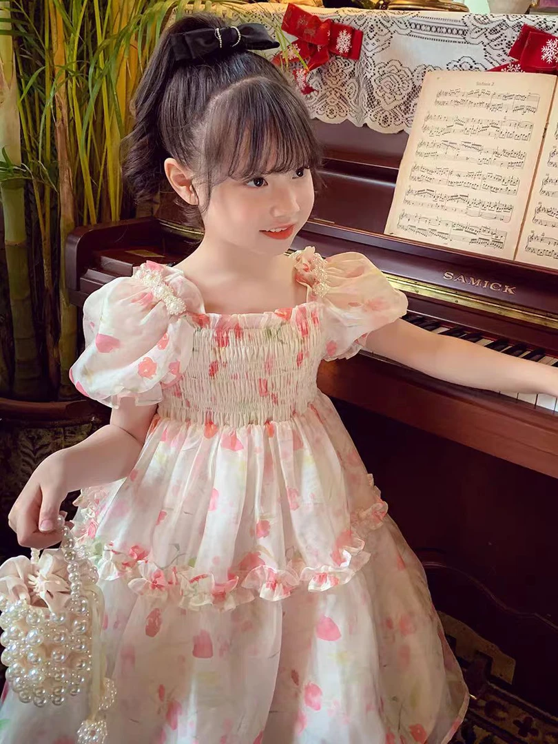 109哈哈家夏季女童洋气碎花连衣裙