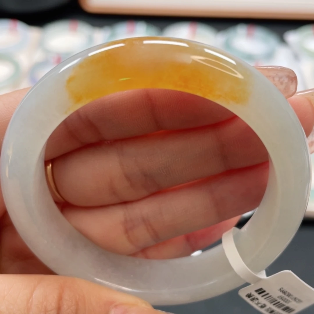 【闪购商品】翡翠手镯未镶嵌53冰润黄翡有纹漏10号