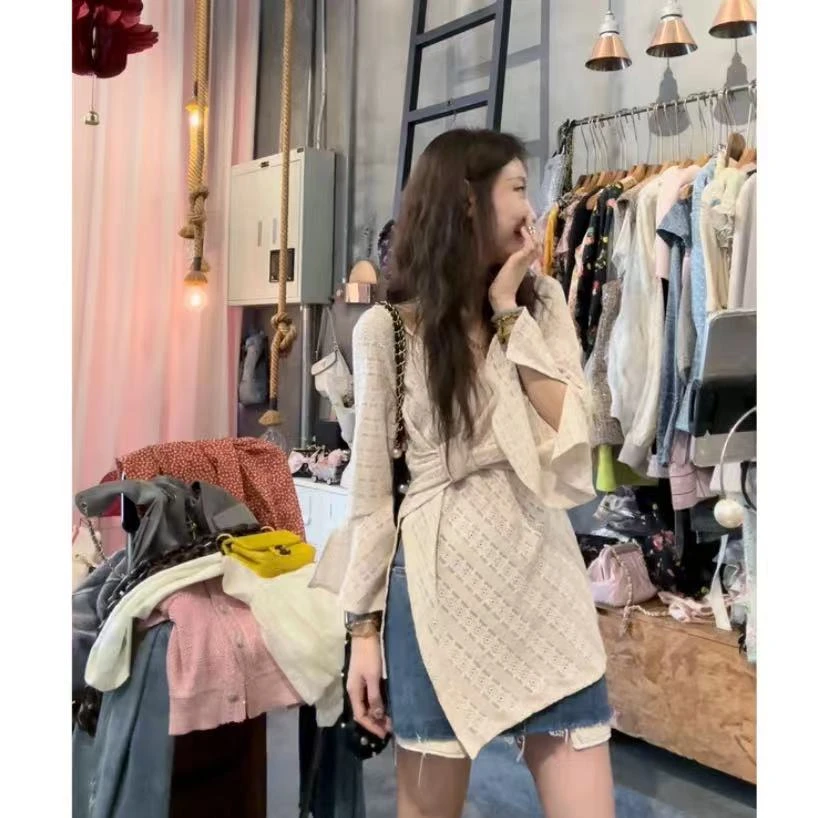 【现货】 法式蕾丝提花刺绣条纹不规则珍珠衬衫