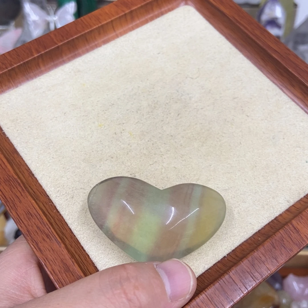 未镶嵌珠宝半成品水晶