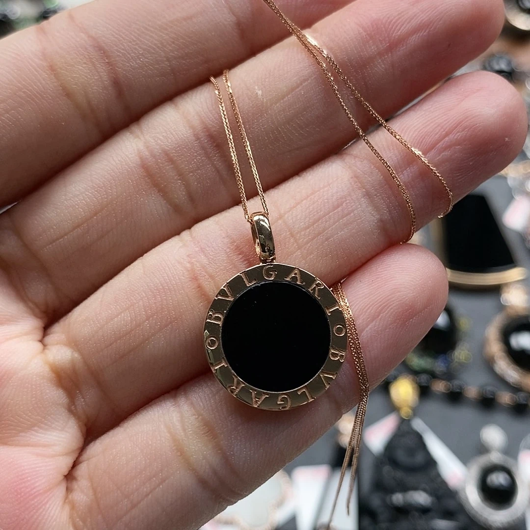 翡翠18K金镶嵌吊坠(赠链)墨翠