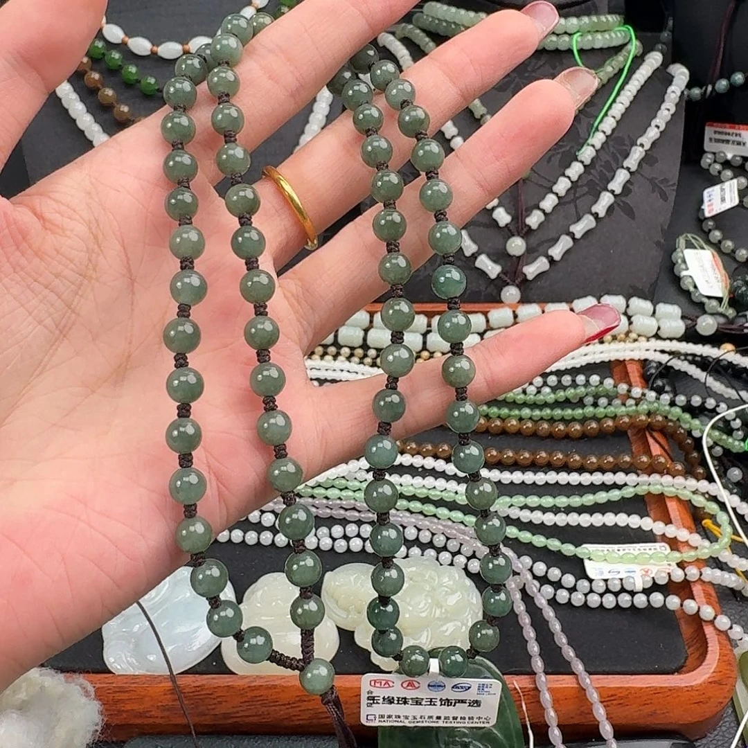 翡翠未镶嵌颈饰纯天然
