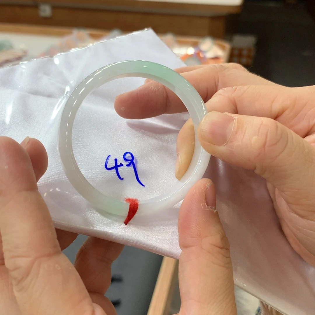 翡翠未镶嵌挂件翡翠