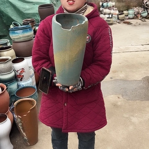 口16高38瑕疵盆子。