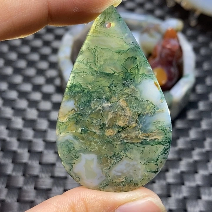 【闪购商品】玛瑙/玉髓颈饰未镶嵌白****Q