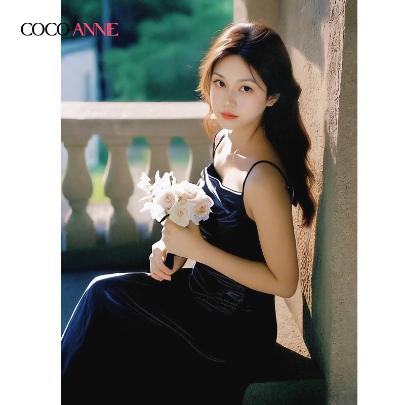 名媛荡领黑色醋酸温柔高端缎面订婚小礼服轻奢吊带连衣裙醋酸裙