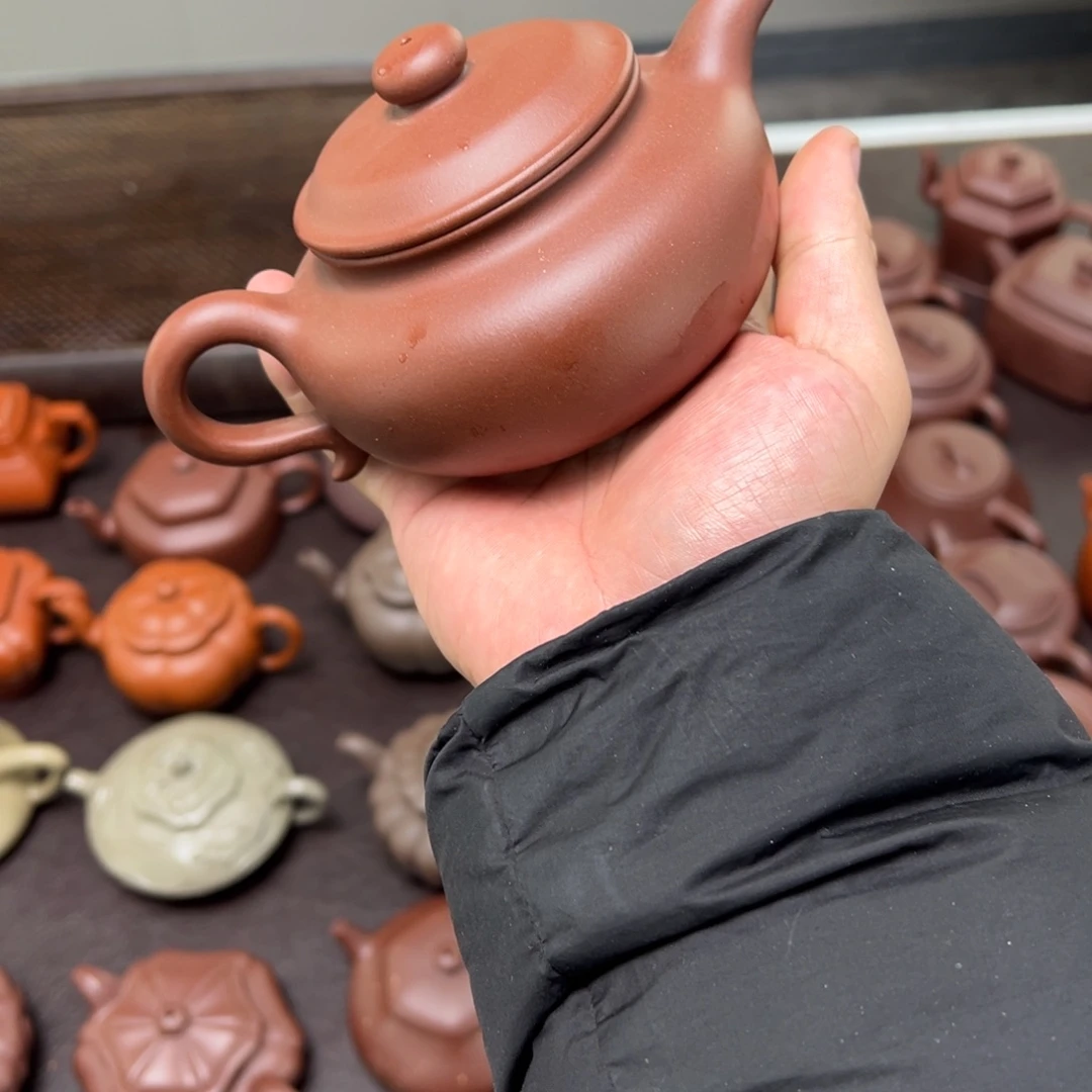 酌***醉紫砂茶壶汽修厂的人