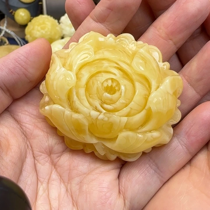 未镶嵌颈饰蜜蜡天然蜜蜡